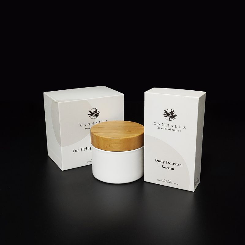 Poklon kutija s logotinom zlatne folije s ladicom za pjenu Eva i vrhunskom završnom obradom HP017